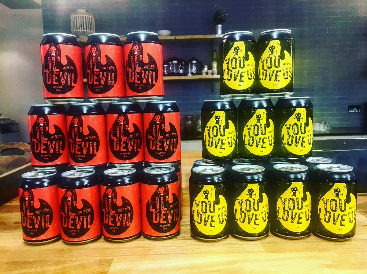TramshedTech's tweet photo. All set up for @hackshackers event .... @craftydevilbrew all set up nicely! #coworking #cardiff #networkingcardiff #networking https://t.co/6wwF2ZxB2u