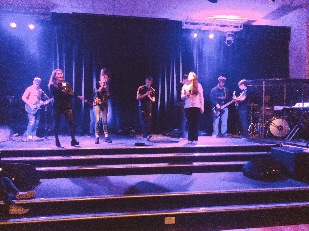 redefineoc's tweet photo. Learning a new song🎉🎉 https://t.co/Sv6yw9jPJv
