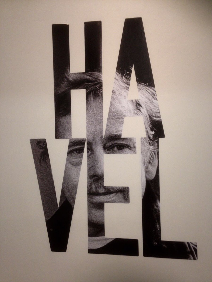 SwissEmbassyCZ's tweet photo. Doporučení hodná výstava fotografií o nezapomenutelném Václav #Havel v @DOXPrague @Havel80 https://t.co/ZRFUI9r3CV