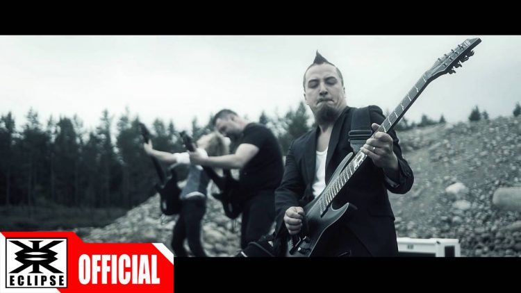 metalinjection's tweet image. DESPITE Gets Monochromatic, Well Dressed In Its "Awakening" Video metalinjection.net/latest-news/de…