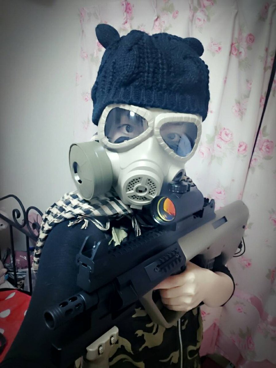 Hiyui Ff14の住人 うん ガスマスクは撮影用になります たぶんｗｗｗｗｗｗｗｗ