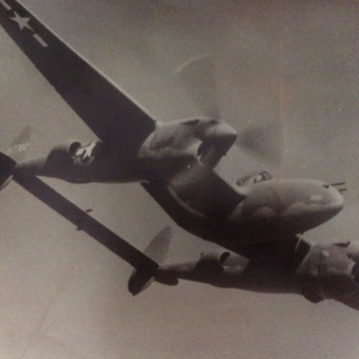 TONDTGR's tweet photo. @planenut27 @FrancesBekafigo @Son_of_Sandor Jack's P-38 #SatansAngels #5thAF #431st https://t.co/eA4zyPZY1M