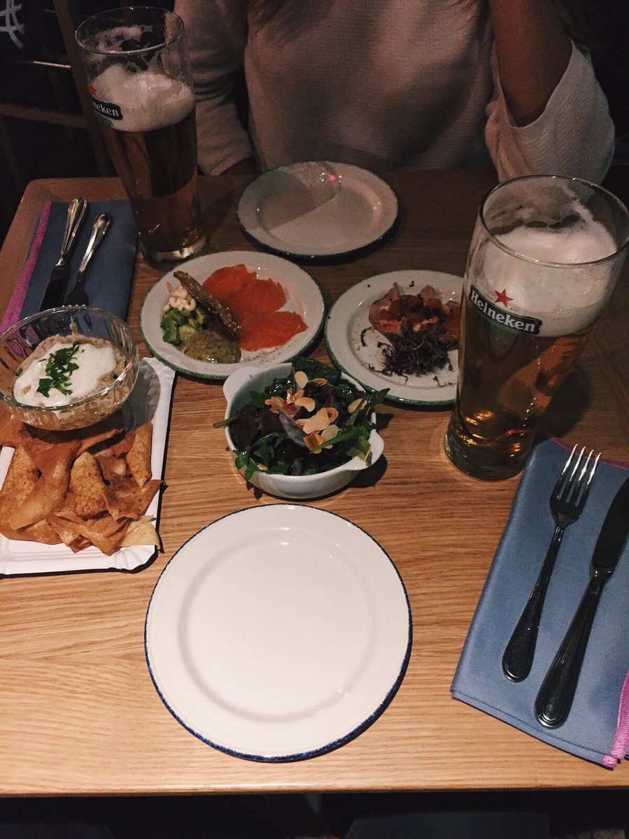 BestPlanForMe's tweet photo. Chicos, ayer estuvimos cenando en #LaMusa @GrupoLaMusa y nos encantó, ¡tenéis que ir! Os lo contamos en Facebook🍴: https://t.co/Ke4Afz9EVm https://t.co/SKMtkIjVJZ