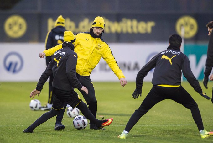 View image on Twitter View image on Twitter