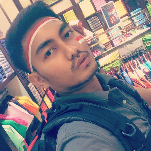 rezayandi's tweet photo. Come join me, or you'll be left behind #BIGOLIVE > cari naskun.  https://t.co/dKLamjDbiL https://t.co/HKLvnXutu9