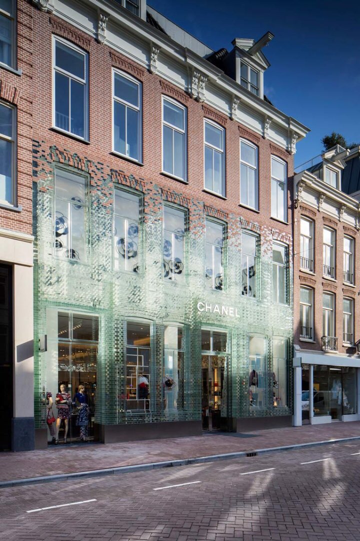 great_architctr's tweet photo. Shop Chanel - MVRDV #Amsterdam #Chanel #Glass https://t.co/xRlceBesoa