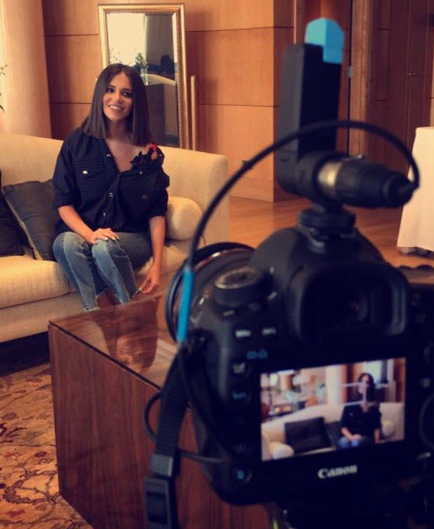 LaraCScandar's tweet photo. I'll never be able to act natural during interviews! https://t.co/3kzDr8iKVU