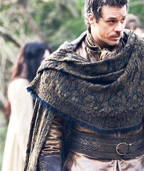 |: Character change to #OUAT.