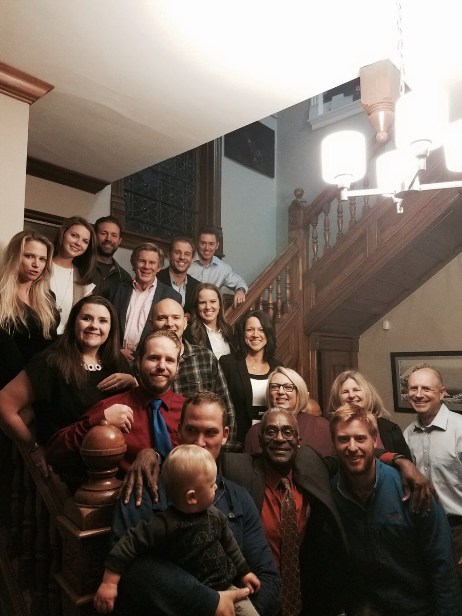 VosTeamAREG's tweet photo. Such a fun night last night with the Fairway Mortgage team! Thanks for hosting an awesome happy hour filled with food trucks &amp; fun! #VosTeam https://t.co/FBSLFo3iHa