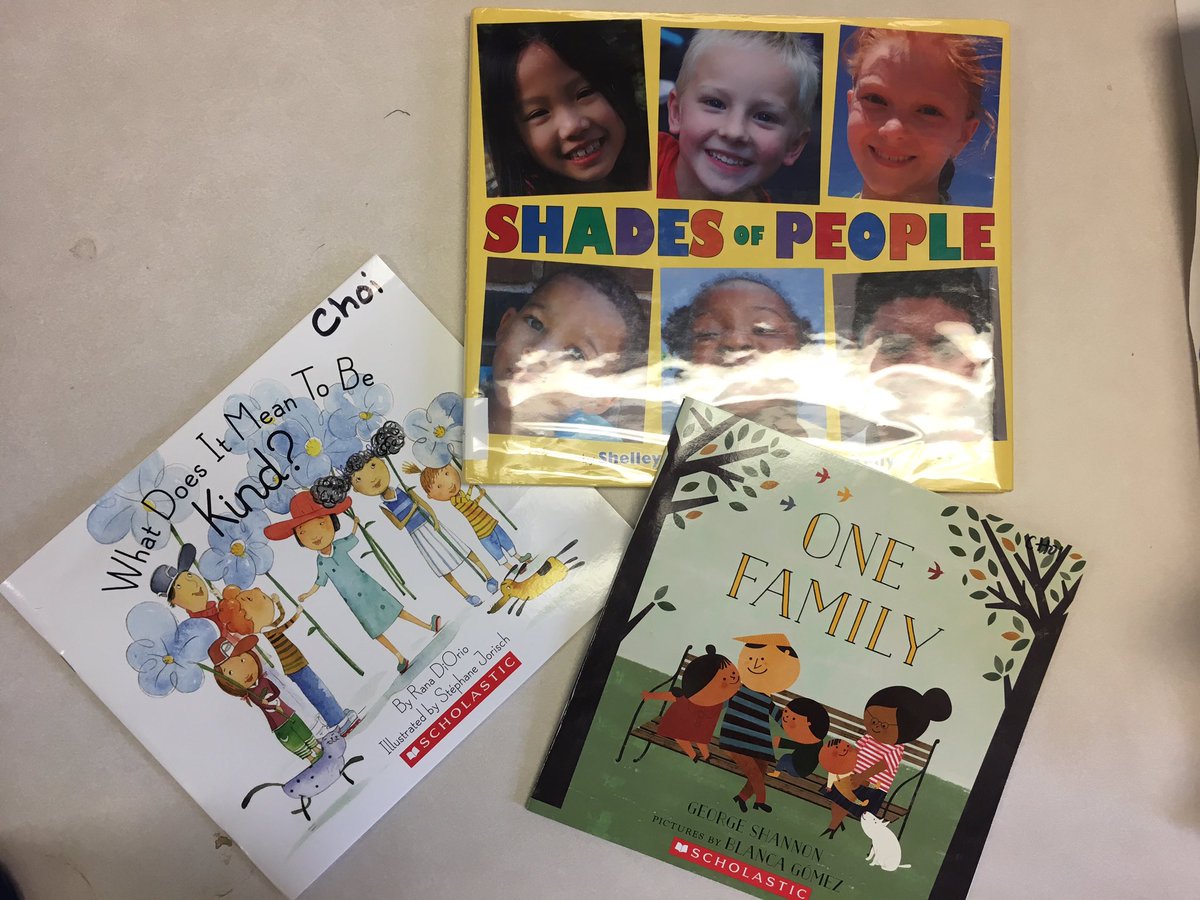 GraceKChoi's tweet photo. Spending time today spreading the message of kindness and acceptance. ❤️ #LTESlions https://t.co/flL6h0z9Nk