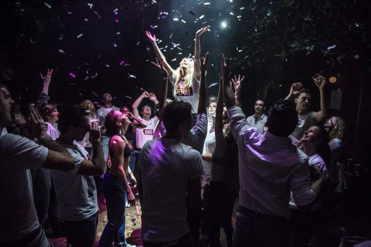 Live 8pm <a href="/ResonanceFM/">Resonance FM</a> with @HoldincourtHQ <a href="/OfftWallPlayers/">Off The Wall Players</a> @RTNLondon <a href="/AradhnaTayal/">Aradhna Tayal Leach</a> <a href="/reubenfeels/">Reuben Feels</a> @jonnyvirgo @KatieEHaylor <a href="/RadioPearlWise/">Pearl Wise</a>