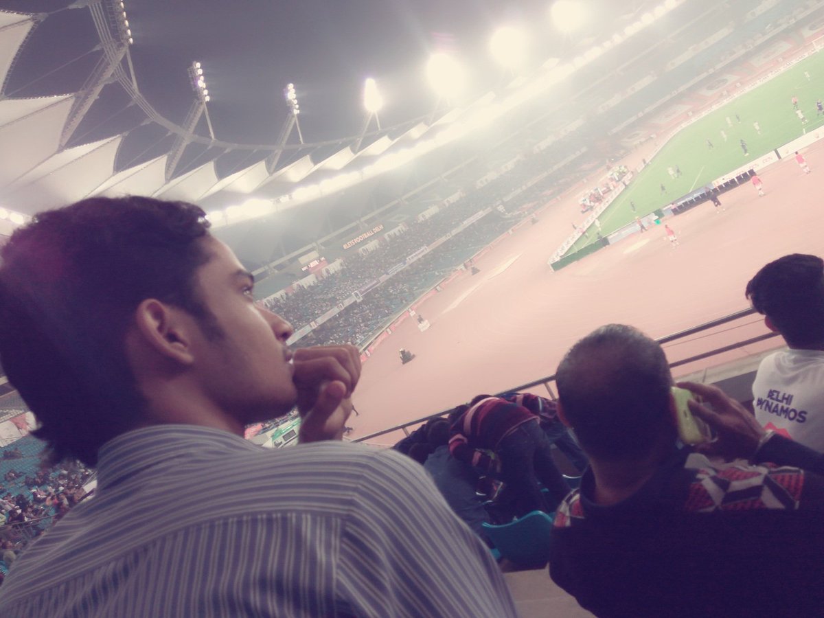 shubhamdel5's tweet photo. Indian super league #Delhi_VS_Chennaiyin fun with my friends maaja aagya guys ✌✌😎😊👌👍 https://t.co/wgdCxeWqjR