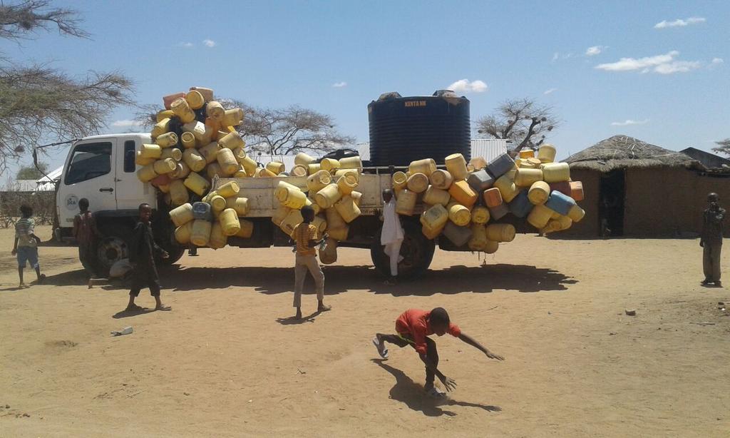IsioloU's tweet photo. Devolution a pipe dream as Badana and Iresa Boru villages in #Isiolo face acute water shortage @asmali77 @EugeneLWamalwa @Hon_Tiya https://t.co/aGCwDhIb8b