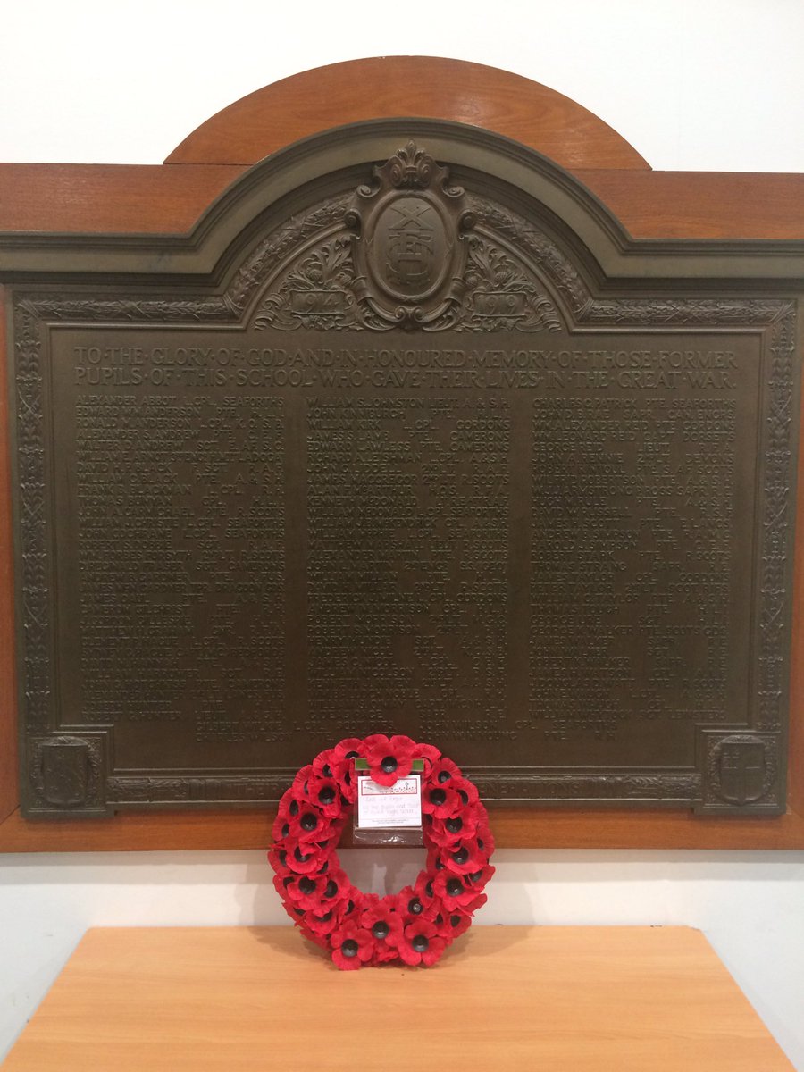 Lovely Remembrance service led by <a href="/FalkirkHigh/">Falkirk High School</a> PSMT today. #respect #poppy #WeWillRememberThem