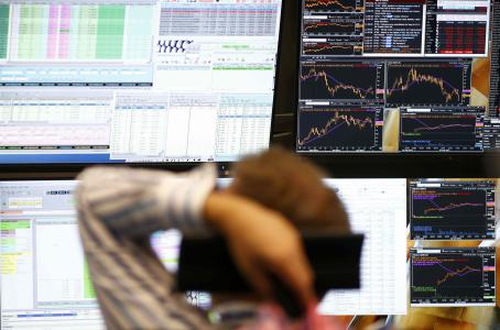 ElFinanciero_Mx's tweet image. #EFMercados Cierres mixtos en bolsas europeas; euro cae por tercer día bit.ly/2eD0GXk