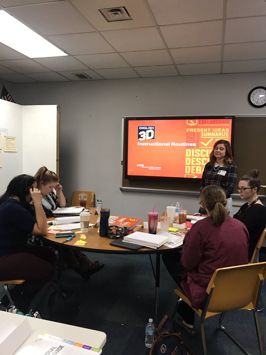 kdehrbernedo's tweet image. @HMHCo English 3D Training continuing today @RiverValleyMS #academiclanguage #allstudentsarelanguagelearners