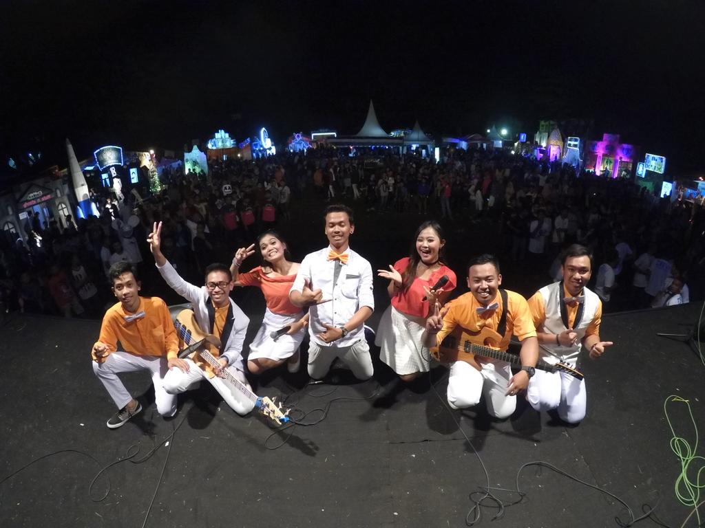 At smaboyfest 2016 🎆🎉
#smaboy #smaboyfest2016 #tulungagung #band #bandtop40  <a href="/eventulungagung/">Event Tulungagung</a> <a href="/InfoTulungagung/">Info Tulungagung</a> <a href="/TulungagungInfo/">Seputar Tulungagung™</a> @tulunga