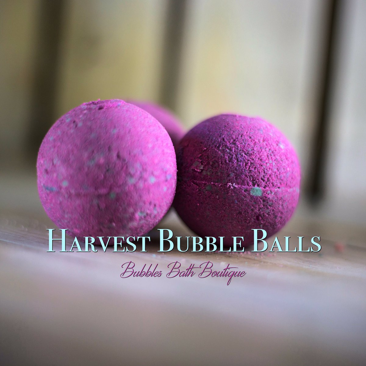 BubbleB's tweet photo. Pumpkin and Cranberry with notes of cardamom and nutmeg! #bubbleballs #bath #bathfizz #bubblebath https://t.co/yEac8U8zYH