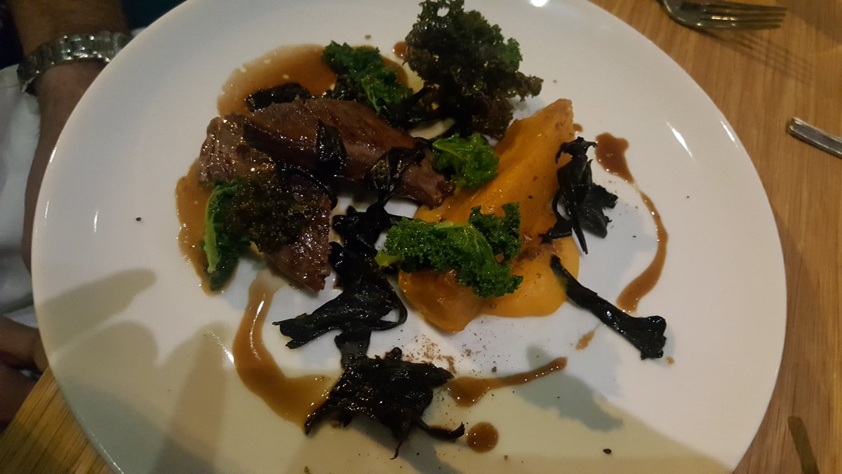 Highheeledlady's tweet photo. Beautiful food and excellent service! Loved the Twilight Market special menu #scallops #hallibut #mallard https://t.co/0HTBvssJS5