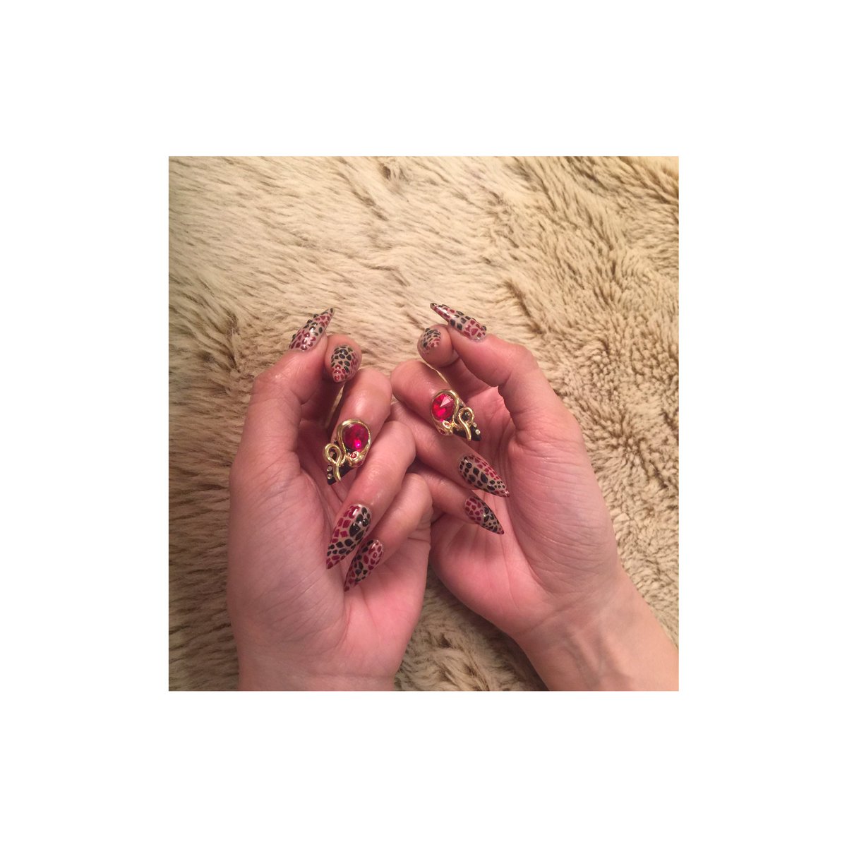 #extraordinailsalonandskincare #extraordinail #nailart #nailsalonph #nailsalonasia #nailextensions #handpainted #eXtraOrdinailcafe