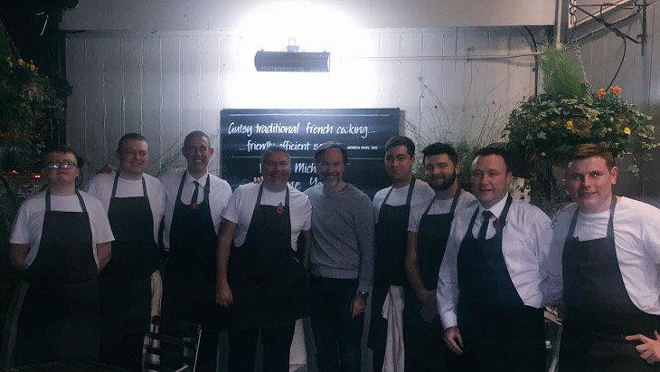 MVbistrotverite tweet picture