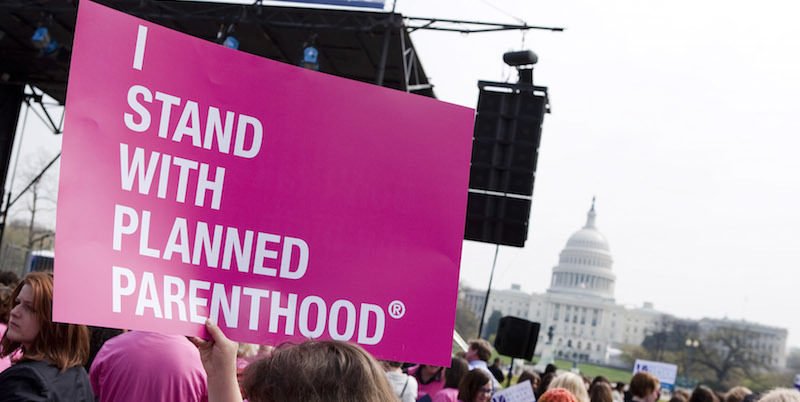 EliteDaily's tweet photo. Here’s What Happens To Women’s Health In America Under Donald Trump https://t.co/clOrp1WYLD https://t.co/zu77vWhkdb