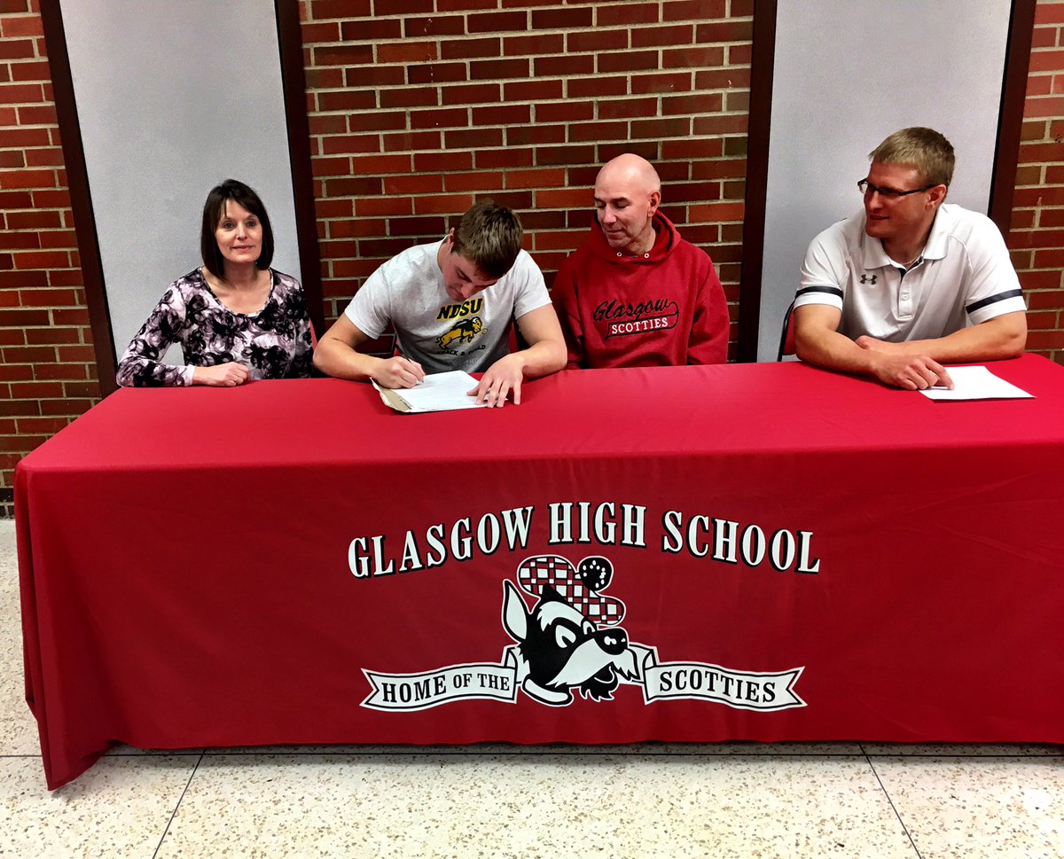 GHSscotties's tweet image. Benji Phillips has officially signed to throw Javelin at NCAA D1 North Dakota State University! Congrats to the Bison. #mtscores #NextLevel