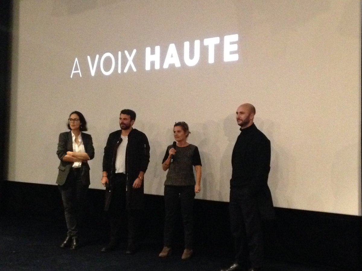 lolomakossa's tweet photo. #Event @Francetele #france2 projette ce soir #AVoixHaute LE film essentiel sur l'éloquence par des jeunes du #9.3 https://t.co/xfiD28Z3rH