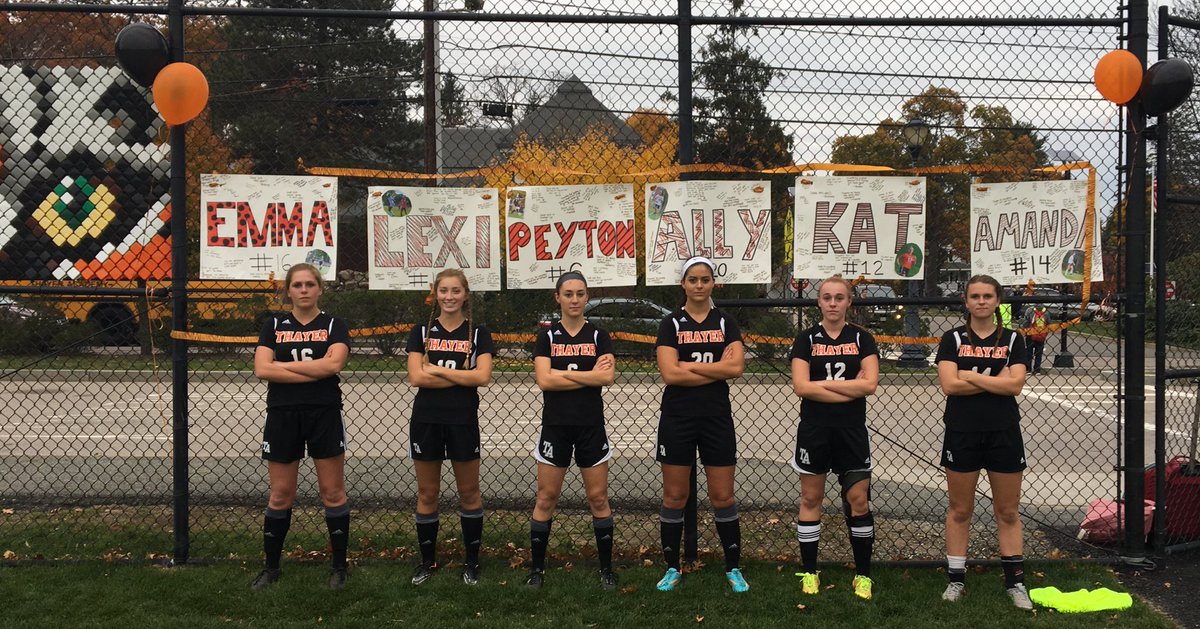 ThayerAthletics's tweet photo. Senior Day for GV Soccer vs @DragonsofSG. @thayeracademy #TigerLand @ISLSPORTS @PatriotLedger @jack_abelson https://t.co/kNXUX5sau3