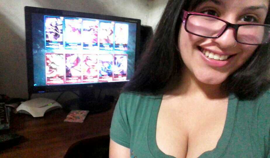 MugiwaraMemi's tweet photo. Extrañar mi pc, estúpidas vacaciones #loleras #MainJg #LeagueOfLegends #SeguimeYTeSigo https://t.co/giFlKSVWnq