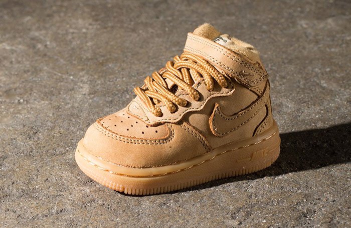 TheShoeGame's tweet photo. Wheat Nike Air Force 1s Available for Toddlers and Grade School https://t.co/l7n7JdOhWW https://t.co/Wc4pRLUEKy