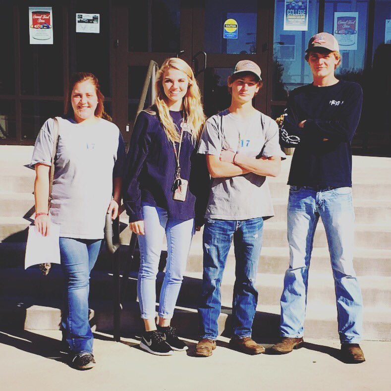 NEMCCrecruiting's tweet photo. It was the perfect day for a campus visit!Loved having these students from Bruce High School here at NEMCC today!#FutureTigers#GrowNortheast https://t.co/MSe5NulQ5y