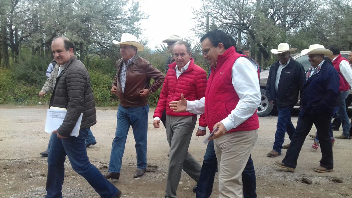 CEA_SLP's tweet photo. #Perforación del #PozoProfundo en la comunidad de #TanqueColorado que será parte del Proyecto Integral de la #presa y #acueducto #LaMaroma https://t.co/sCoUVRfY7G