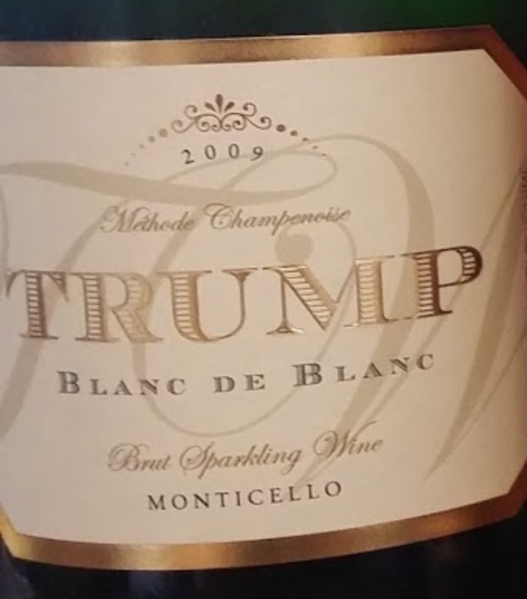 rwafflart's tweet photo. Il va falloir s'y habituer quoi que #champagne https://t.co/Znhyi77CgI