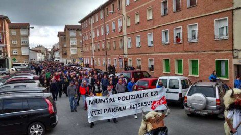 AhotsaInfo's tweet image. #Alsasua La juez de Iruñea deja en manos de la Audiencia Nacional la pelea de #Altsasu ahotsa.info/edukia/la-juez…