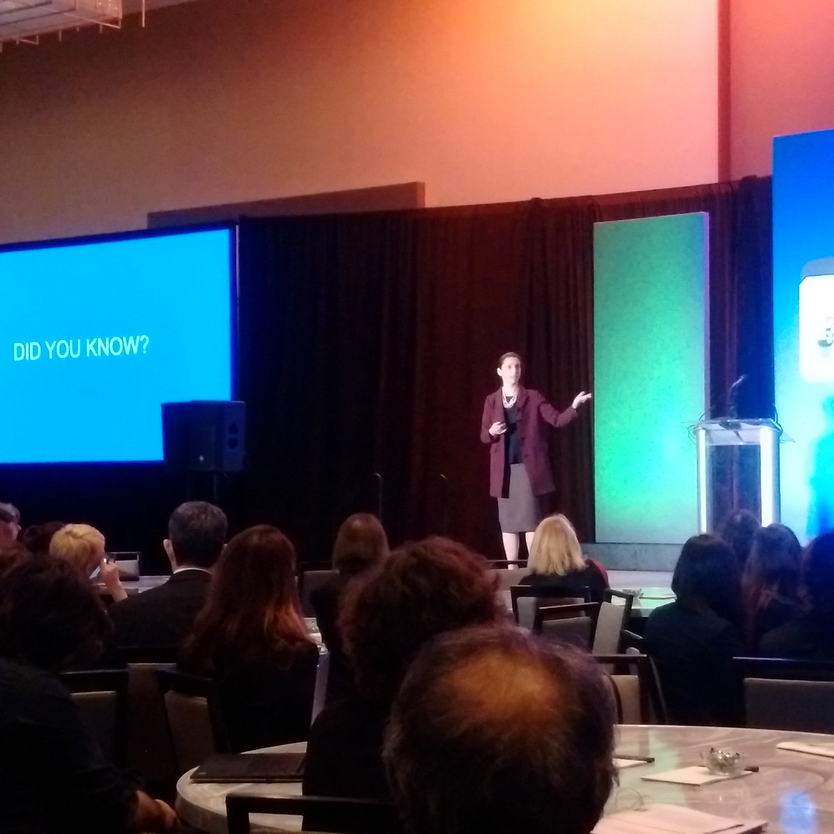 jimfongUPCEA's tweet photo. MJ Knoll-Finn @mjkf presenting outcomes-based enrollment management, she is an analytical realist! #upcea #silvermems https://t.co/xL30mVcQu4