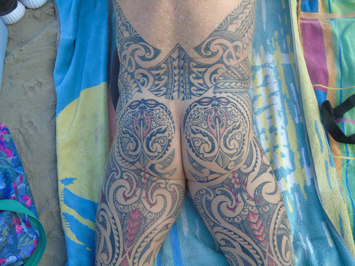 naked body tattoo Naked body tattoo