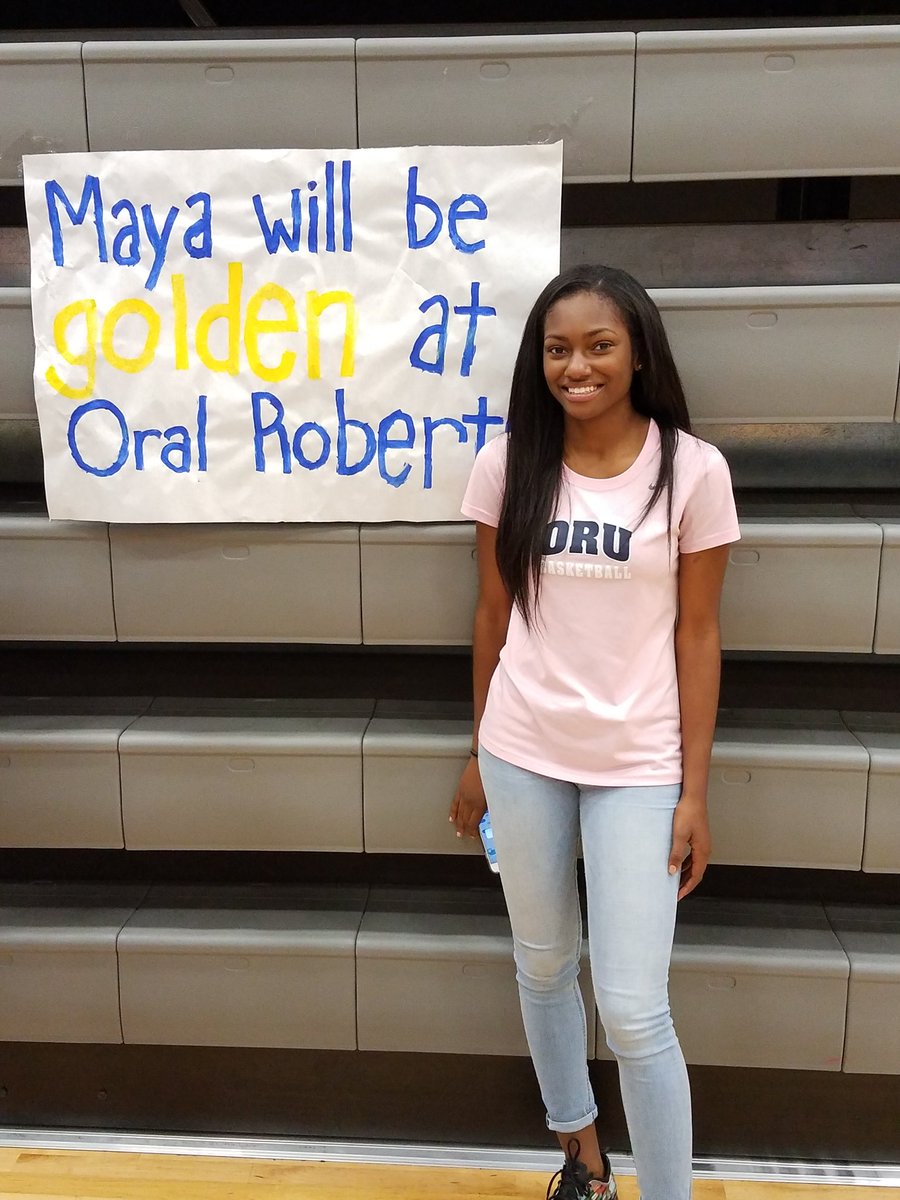leemayberry11's tweet photo. Congrats to @maya_mayberry. I am so proud of you. Keep working hard, the best is yet to come. https://t.co/YdpLnAcBww