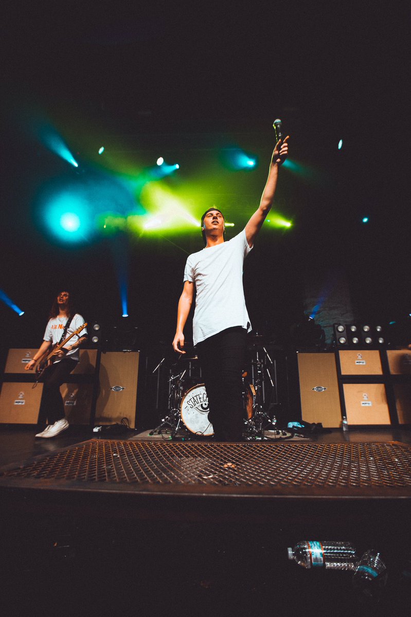 dereksteez tweet picture
