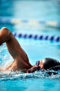 PhysioAdvisor's tweet photo. Swimming - common injuries, contributing factors &amp; injury prevention tips! #throwbackthursday #summeriscoming https://t.co/kFHyZ8EJTi https://t.co/B5J2aNCLCG