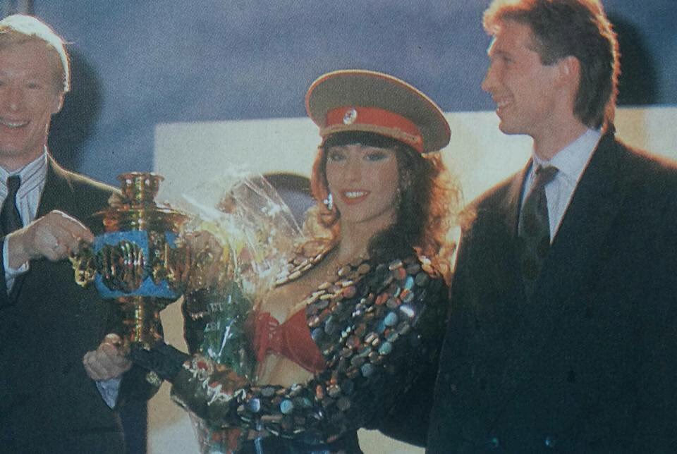 OldFootball11's tweet photo. Alexei #Mikhailichenko, #Sabrina Salerno and Oleg #Protasov. https://t.co/d6SkeWWCWs