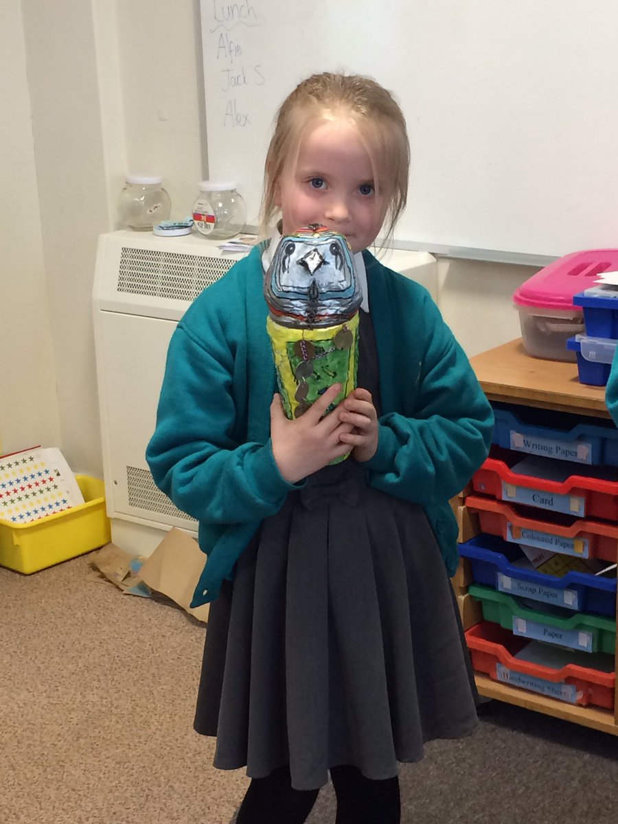 lillingtonschy3's tweet photo. A huge thank you to all the parents getting creative at home with Year 3, the results are amazing!! https://t.co/SsPQXA2VUD
