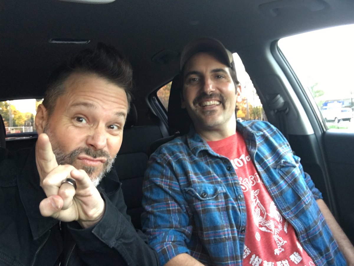 yourguitarsage's tweet image. Going LIVE with @papastache102 at 5pm CST at Facebook.com/YourGuitarSage. Bring your guitar questions! Pls share this my friends.