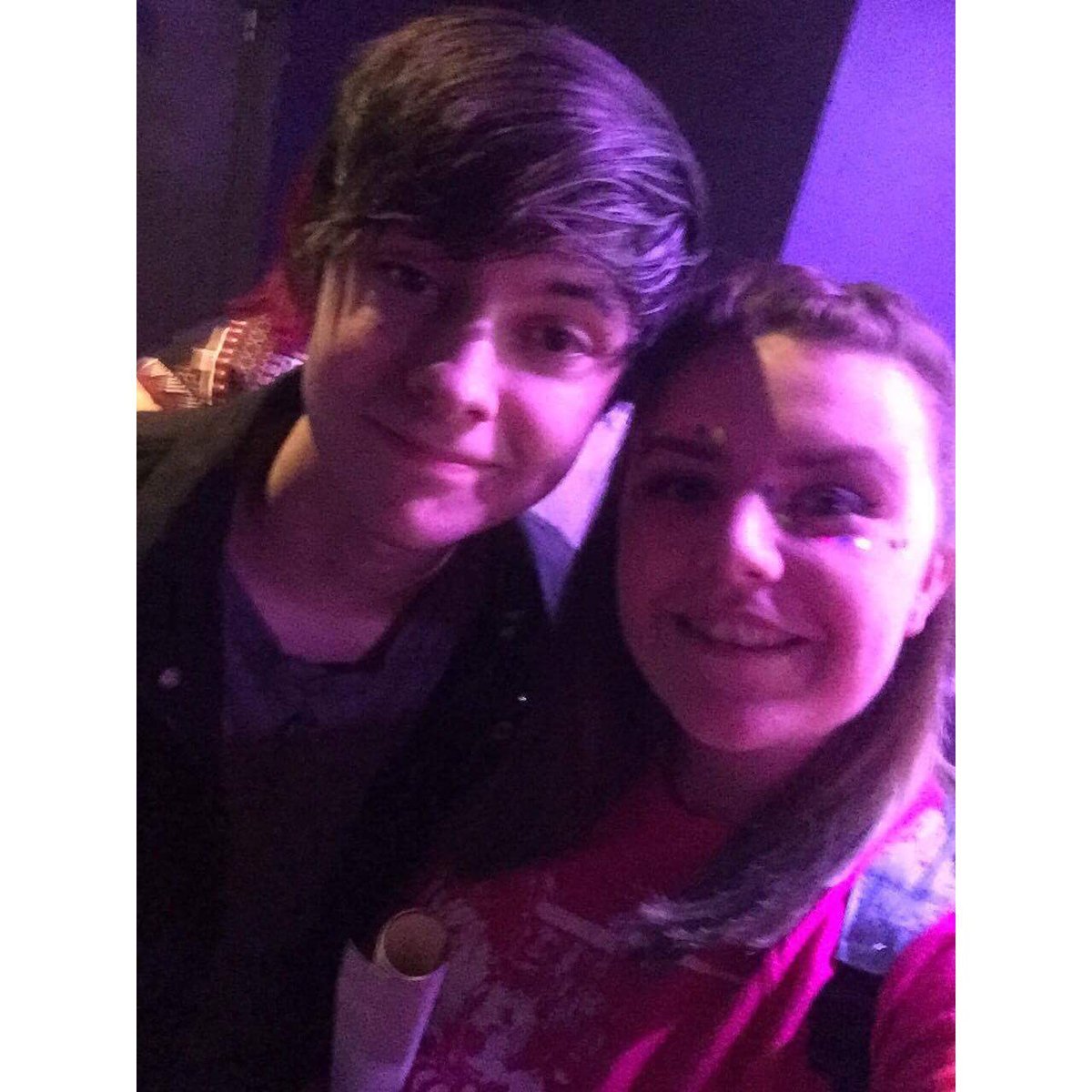 ChloexOlivia's tweet image. 'you are everything that is beautiful in this world' 💫💛✨🤗