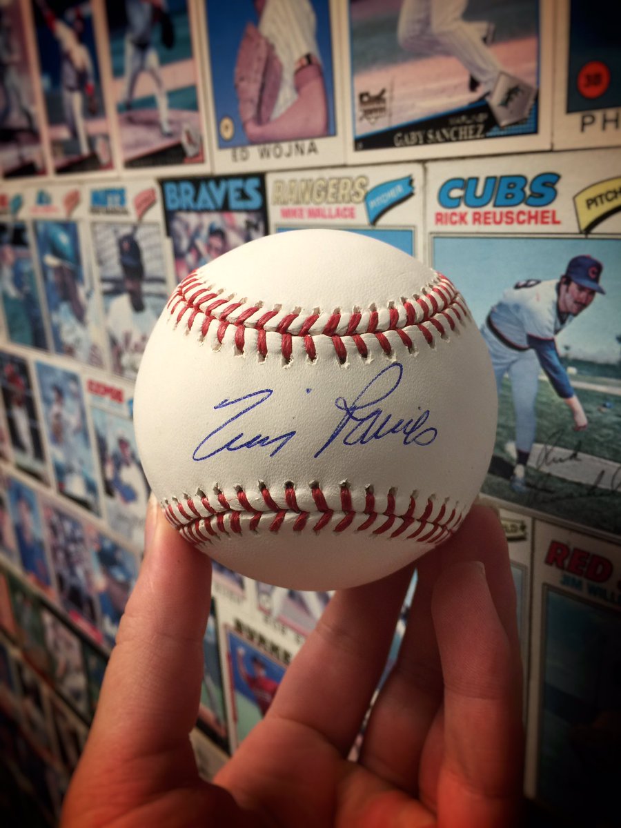MLBNetwork's tweet photo. Retweet for a chance at this @TimRaines30 signed baseball! 

Tune in to #MLBTonight for the latest offseason news, plus a demo from Rock! https://t.co/Dss1Dz59Xo