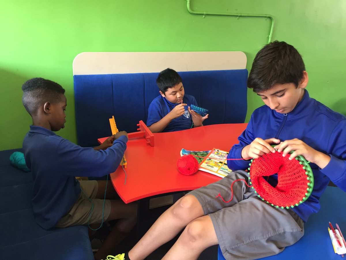 merrylandseast's tweet photo. French Knitting during #edVentureTime #geniushour https://t.co/yP8SmoMwl8