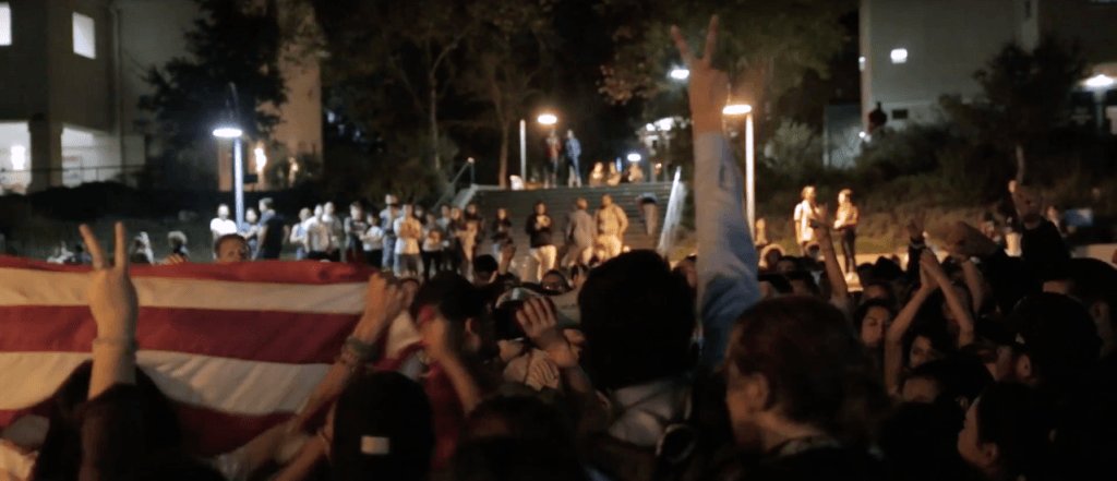UCSC Election Night Protest bananaslugnews.wordpress.com/2016/11/10/ucs…