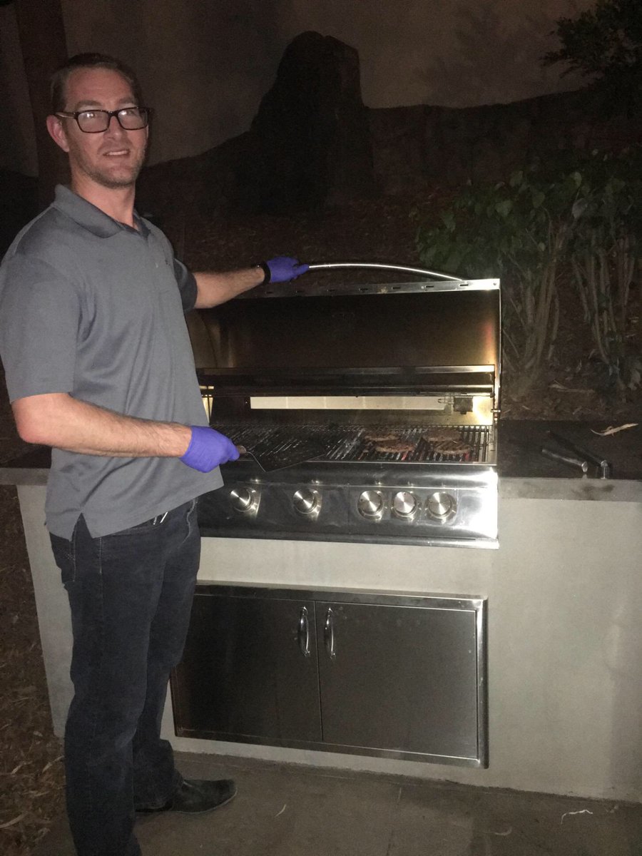 CellCreteTom's tweet photo. The #AGCSanDiego #Build&amp;Serve crew sponsored a dinner for the residents at the #BannisterHouse. What a great organization. #SoundCrete #UCSD https://t.co/oNkCbnPQ5g