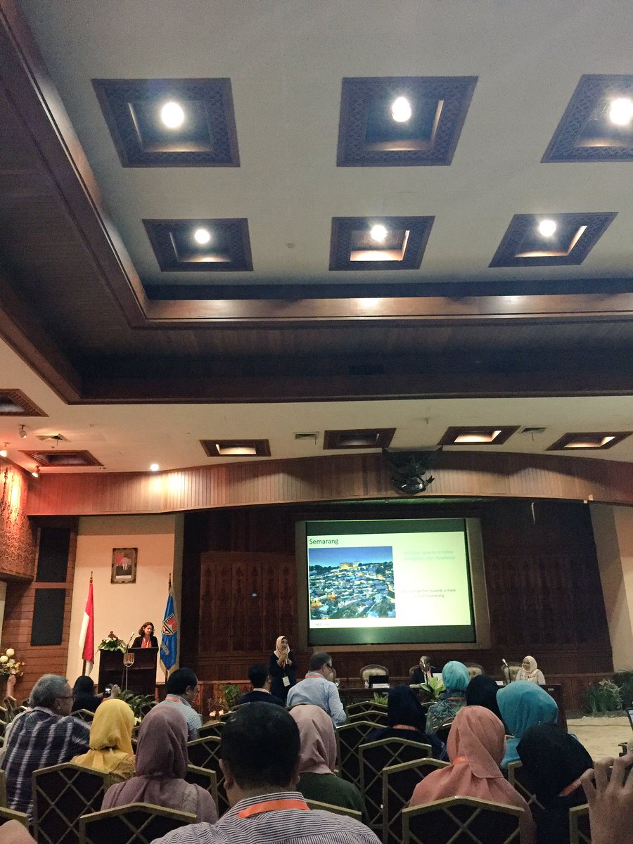 ACCCRNINDONESIA's tweet photo. Creating resilience strategies is one thing, but to get those plans into real implementation needs a lot of work to do #ICRD2016 https://t.co/obJ9SM1FQZ