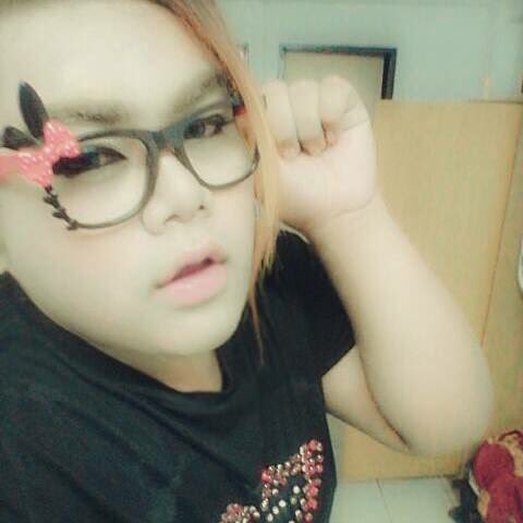 kan__hee's tweet photo. เก้บของเตรียมของ รอเดินทาง ทำงานอีกแล้วสิเรา https://t.co/Lt5lm2s5dg